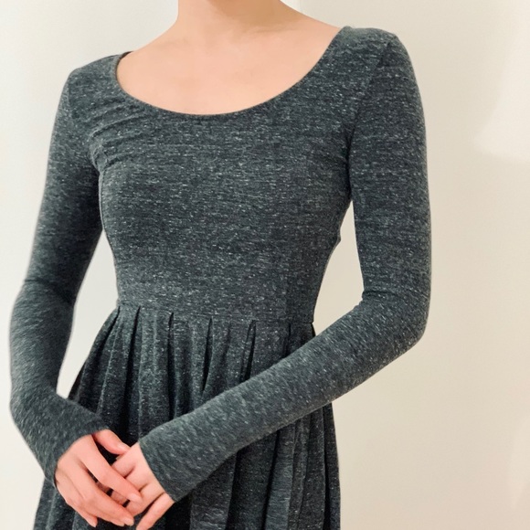 Aritzia Talula heathered grey dress - Picture 2 of 5